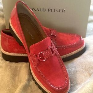 Donald Pliner Red Suede Loafers Shoes - Womens 10